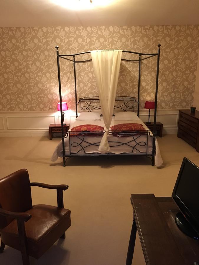Bed and Breakfast Manoir De La Graviere Mouzon  Exterior foto